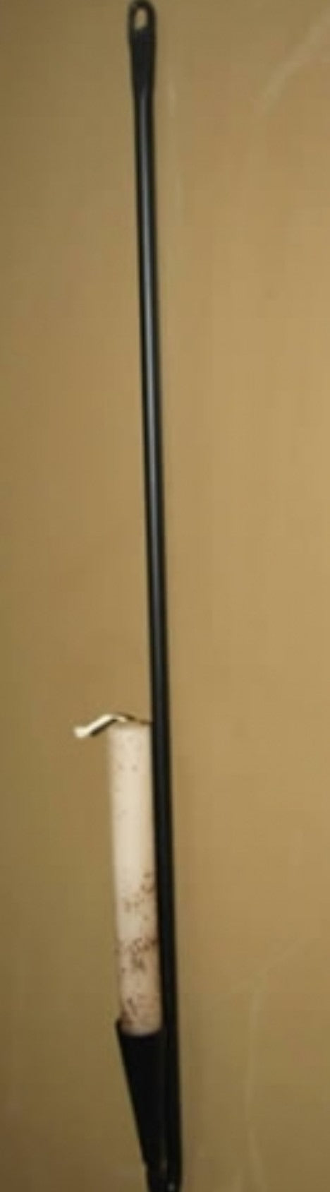 #32-1801  Primitive Iron Hanging Candle Holder